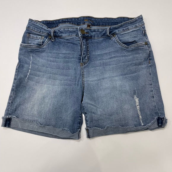 Kut from the Kloth Pants - Kut from the Kloth Jean shorts size 14 W Item# 5L